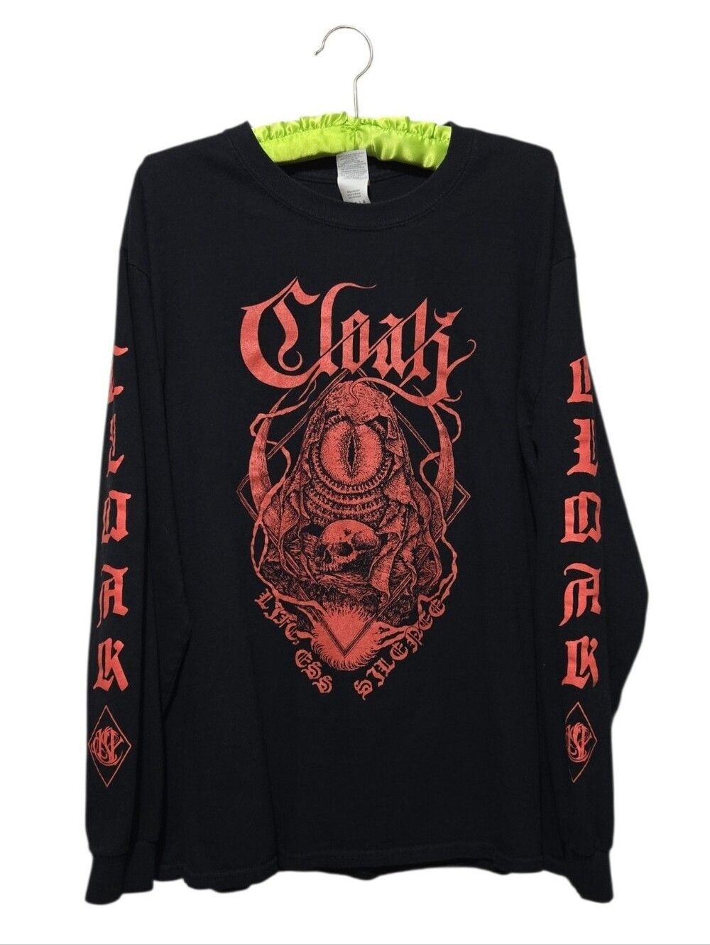 Black 'Cloak' Heavy Metal Band Tee Lifeless Silence Long Sleeve Size Large